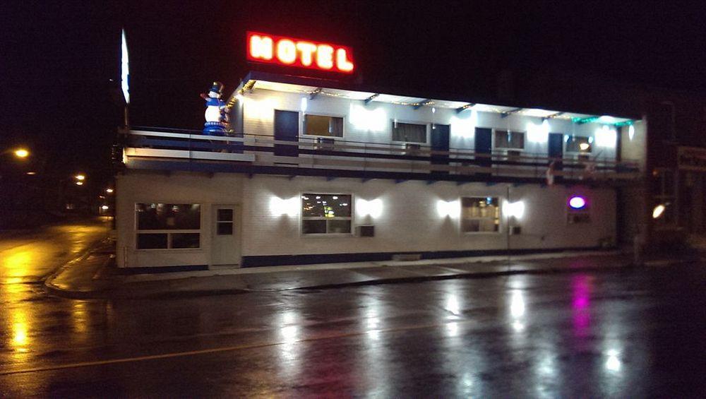 Niagara Parkway Court Motel ภายนอก รูปภาพ