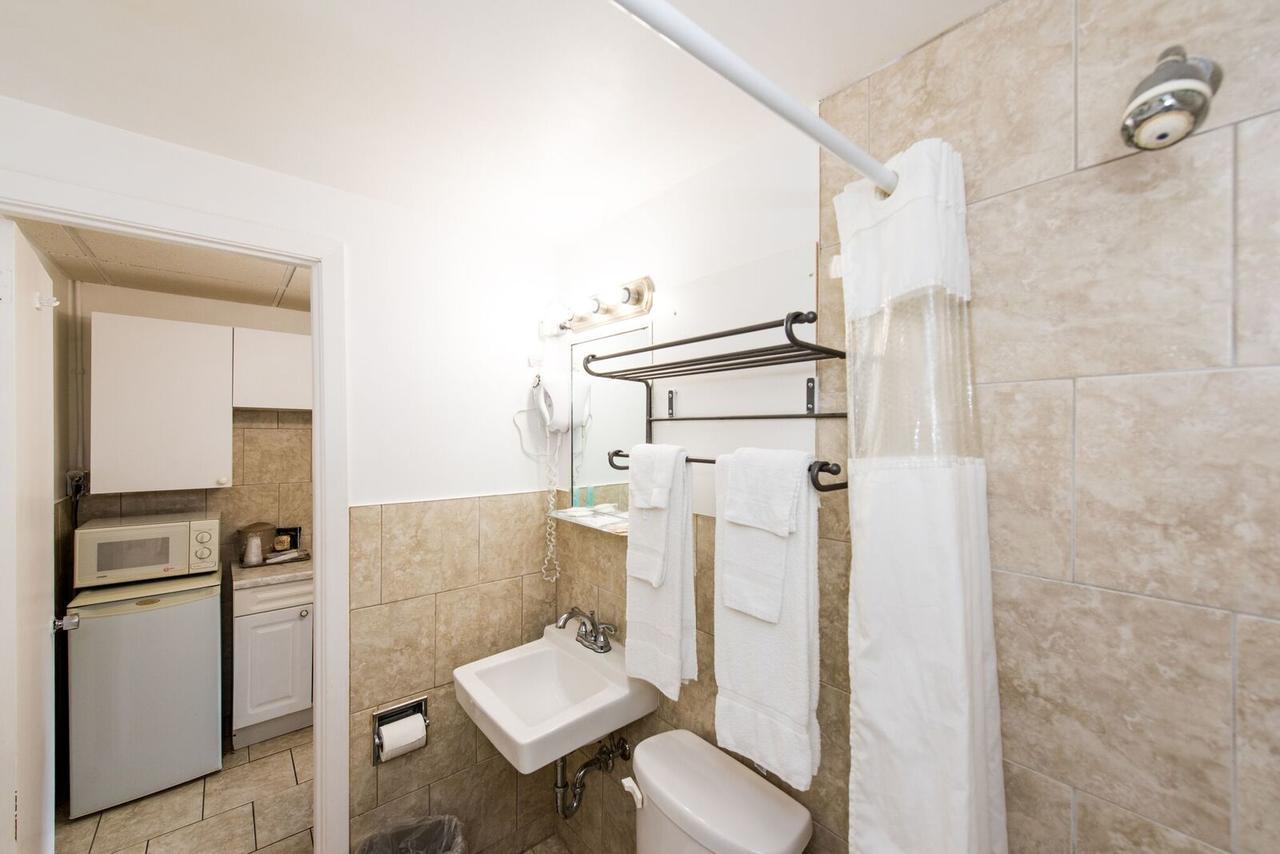 Niagara Parkway Court Motel ภายนอก รูปภาพ