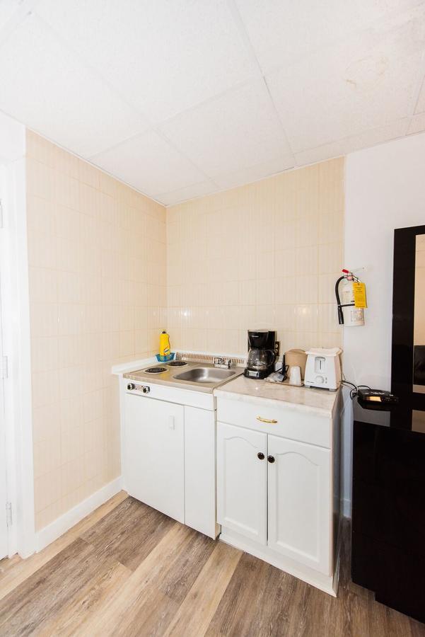Niagara Parkway Court Motel ภายนอก รูปภาพ