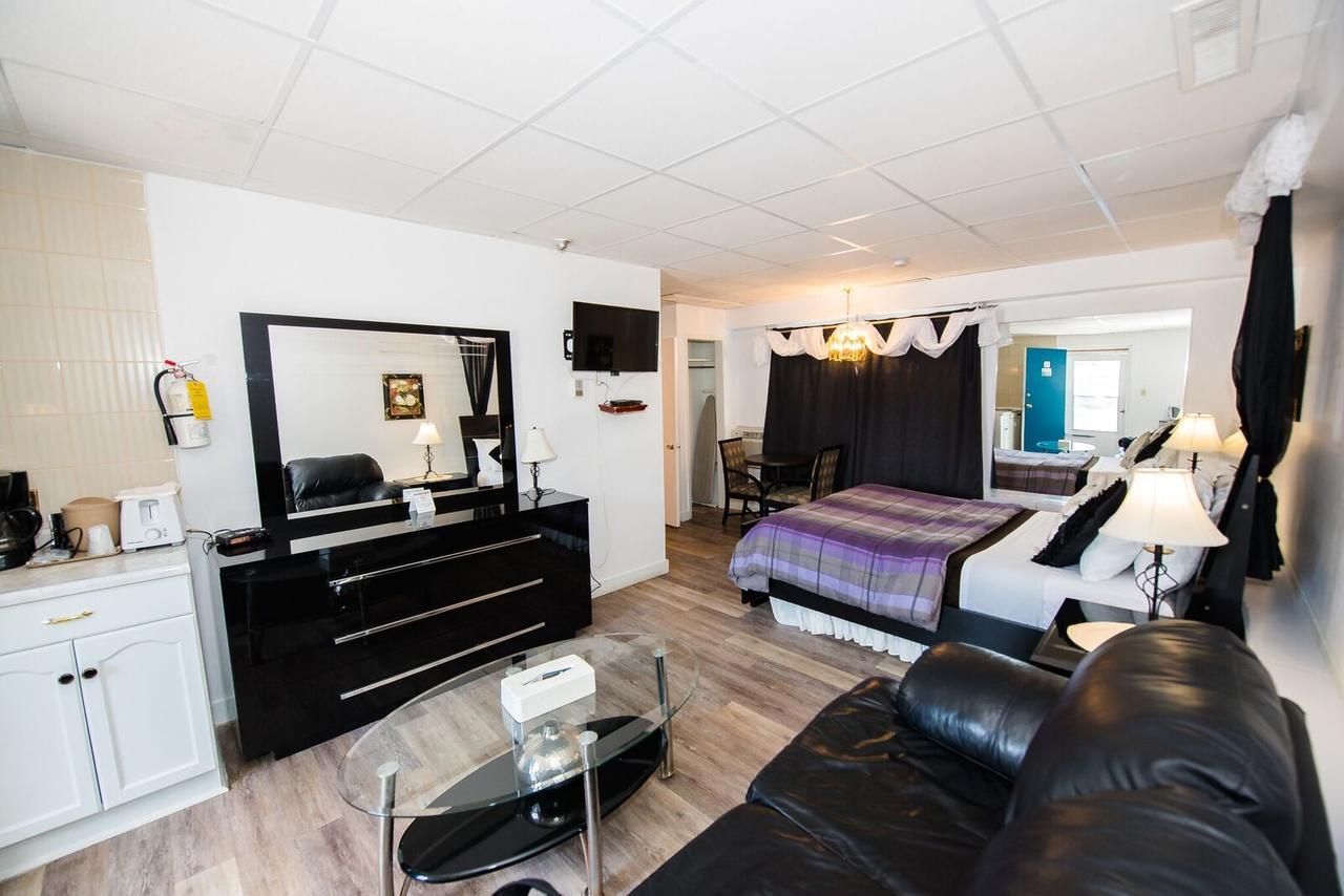Niagara Parkway Court Motel ภายนอก รูปภาพ