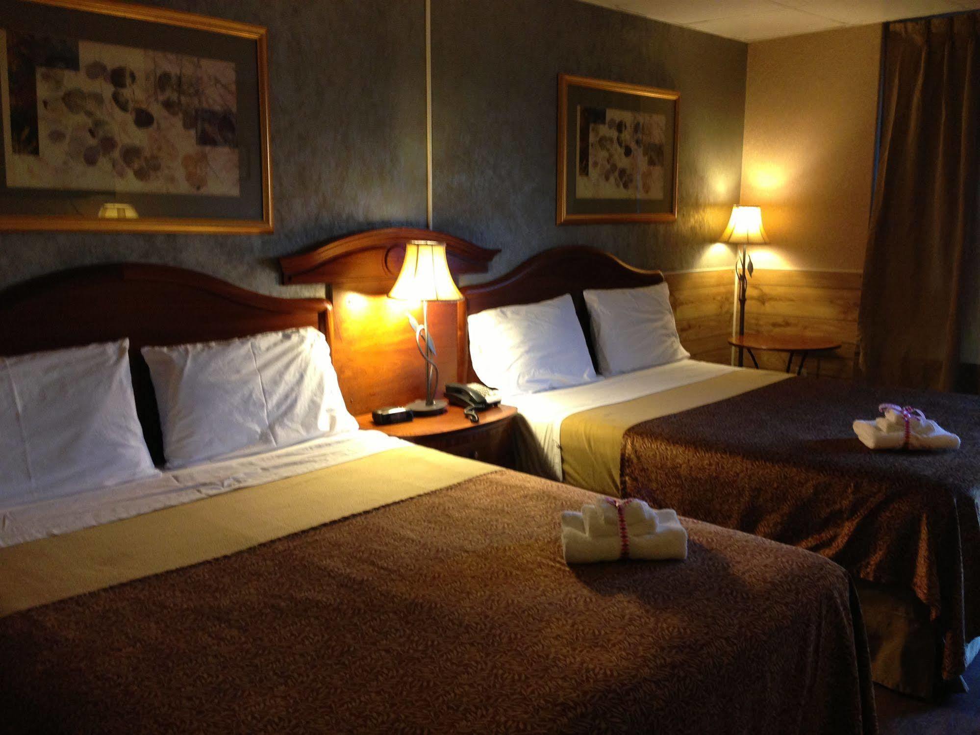 Niagara Parkway Court Motel ภายนอก รูปภาพ